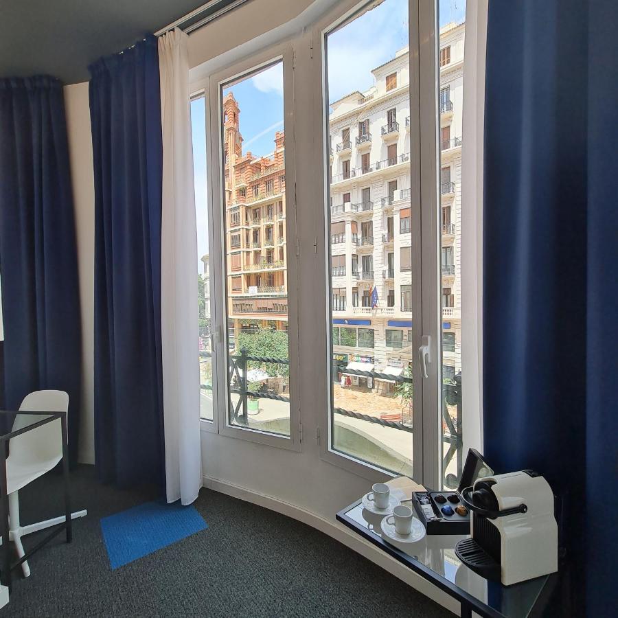 Plaza View Hotel Valencia Luaran gambar